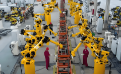 <strong>如某机械人的折纸</strong>